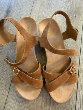 Vionic Tan Suede Wedge Sandals with Gold Buckles